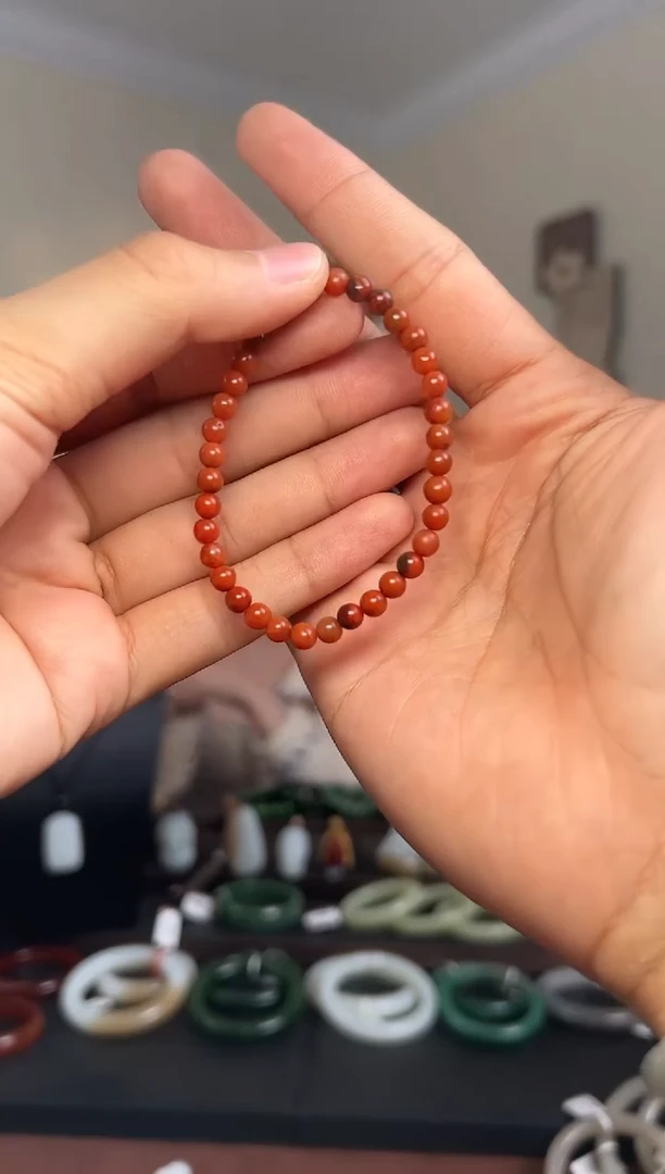 颈饰未镶嵌南红玛瑙南红手串
