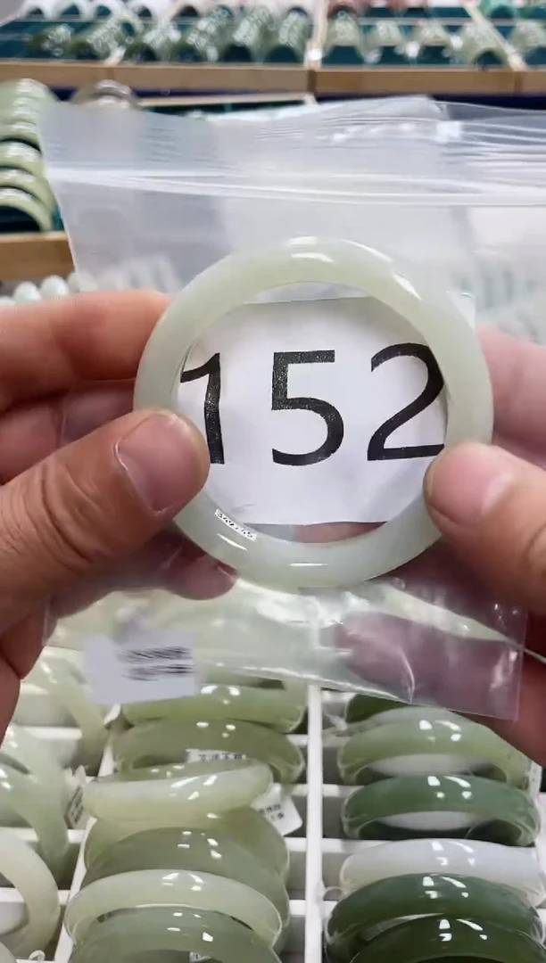 未镶嵌手镯和田玉和田玉手镯 57.6圈口 152号