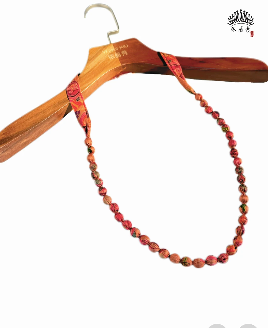 YIMEIXIU/依眉秀香云纱挂链 63510