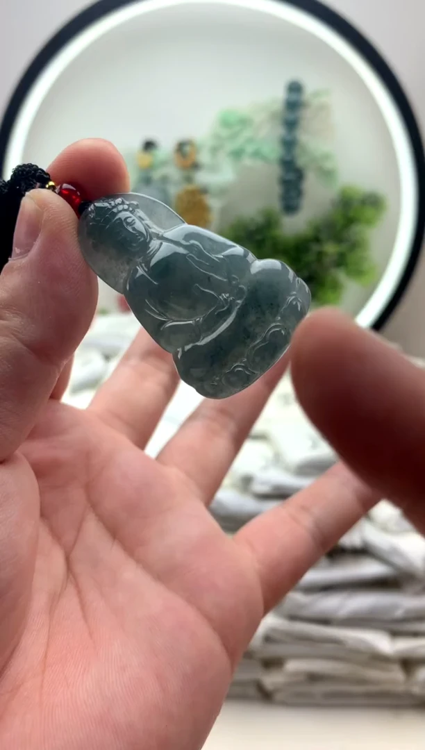 颈饰未镶嵌翡翠小素衣