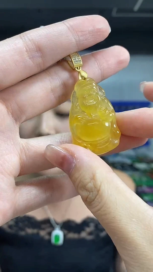 颈饰未镶嵌翡翠多样性发其一颜色微差