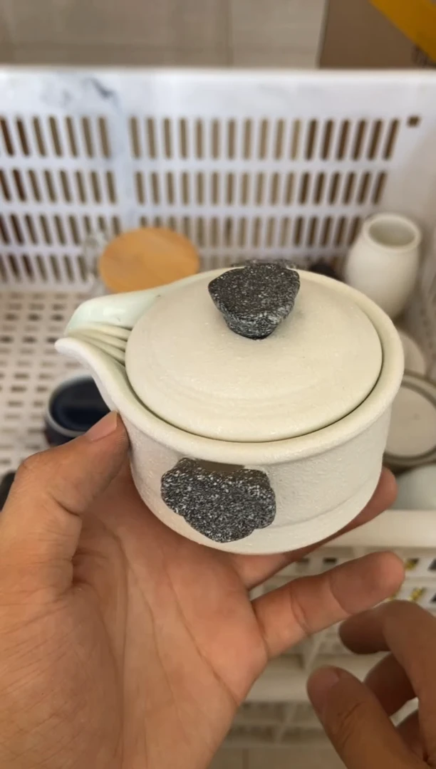 杯无运费险有瑕疵的有点脏介意勿拍