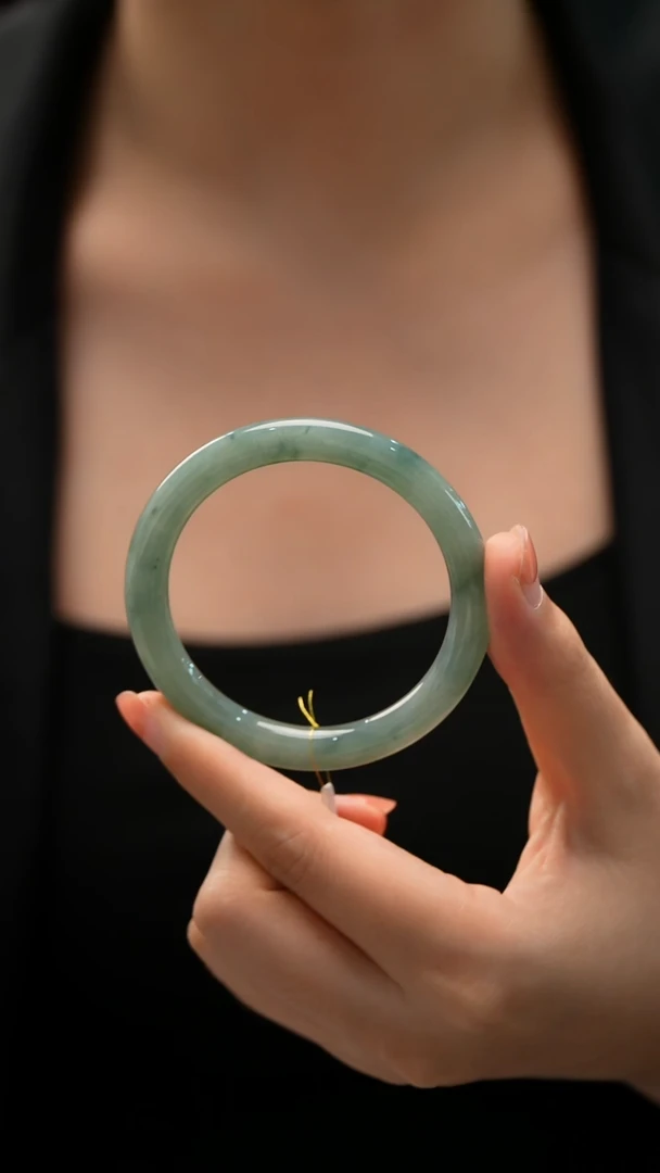 未镶嵌手镯（圆镯）翡翠8号