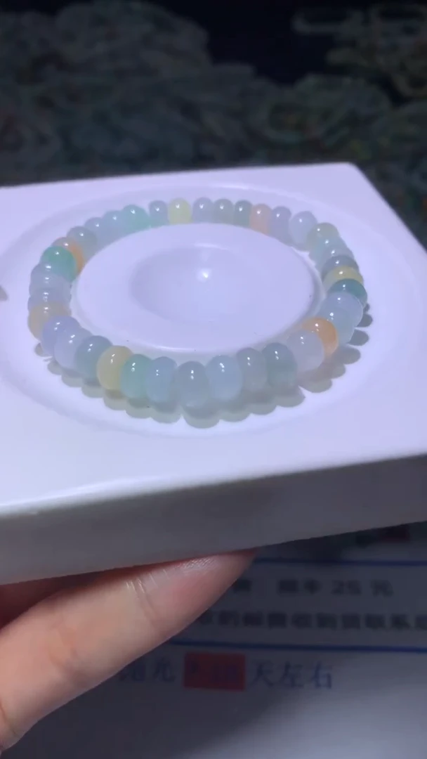 翡翠未镶嵌颈饰MXX019684
