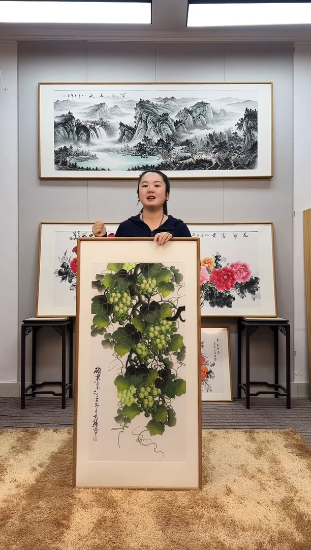 国画手绘葡萄122*62尺寸