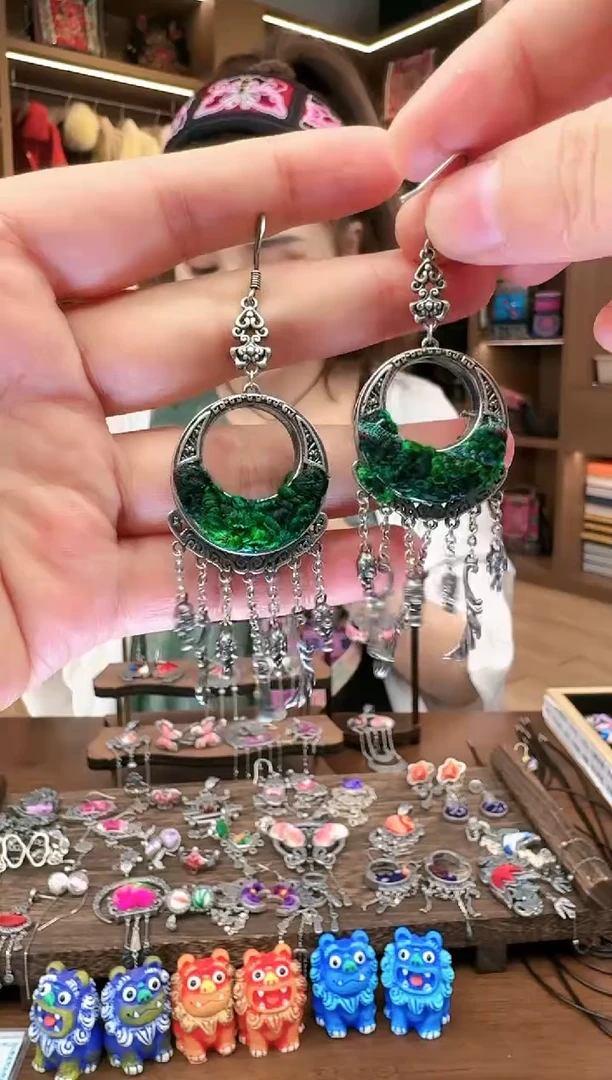 【闪购商品】织绣213黔东南苗族刺绣