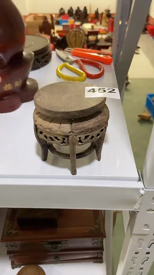 452