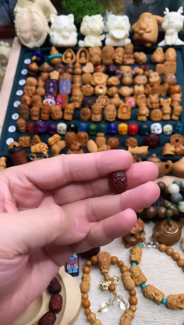 檀香木.................