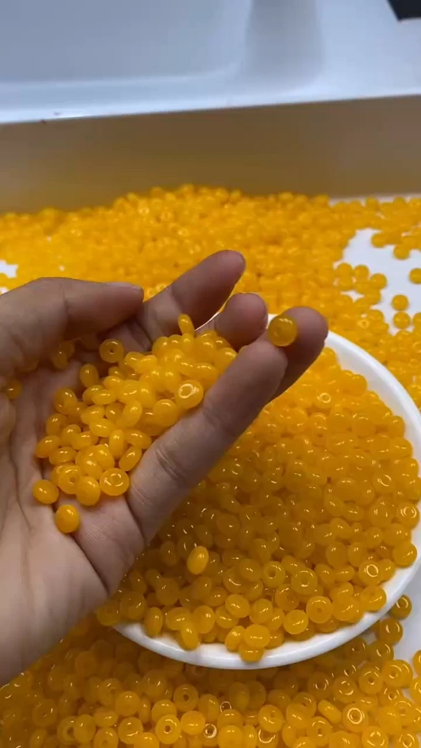 颈饰未镶嵌石英岩玉W2118-鸡油黄色算盘6*3mm*30颗二代