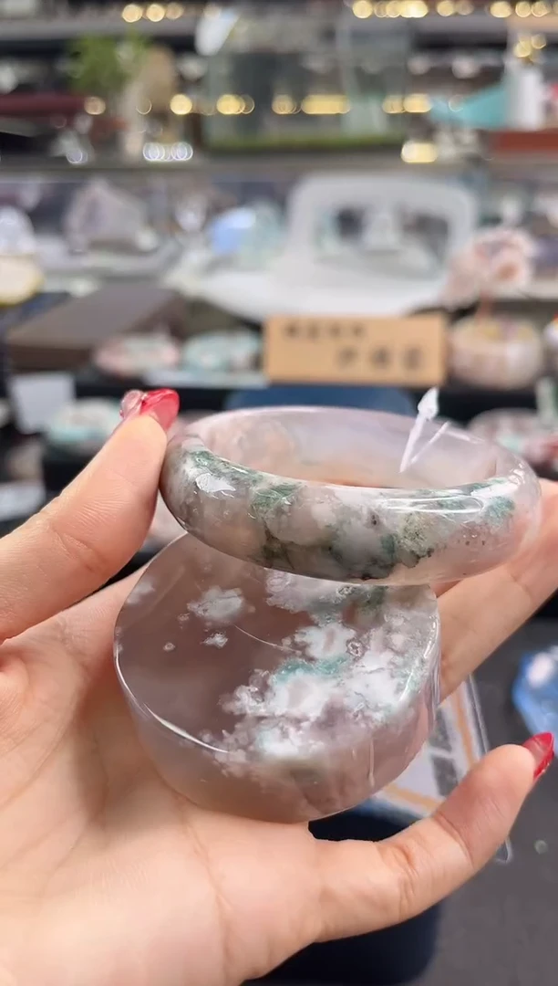 未镶嵌手镯石英质玉56圈口（赠品镯心）6330544