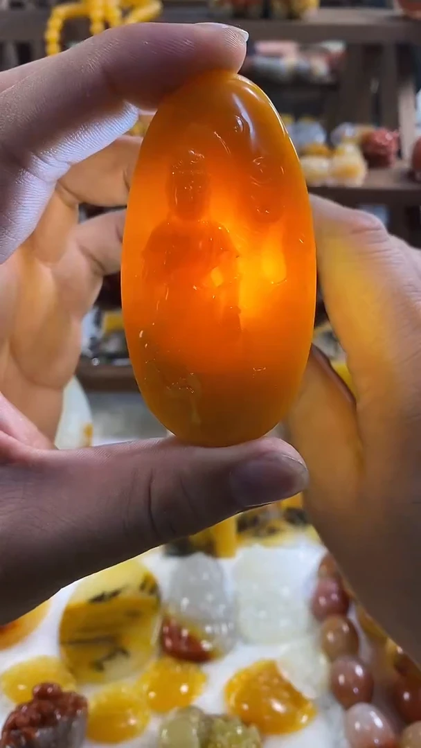 未镶嵌石英质玉挂件石英质玉挂件