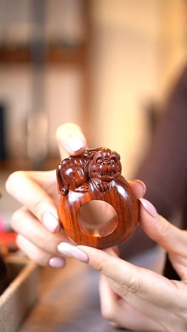 檀香紫檀（小叶紫檀）貔貅扳指