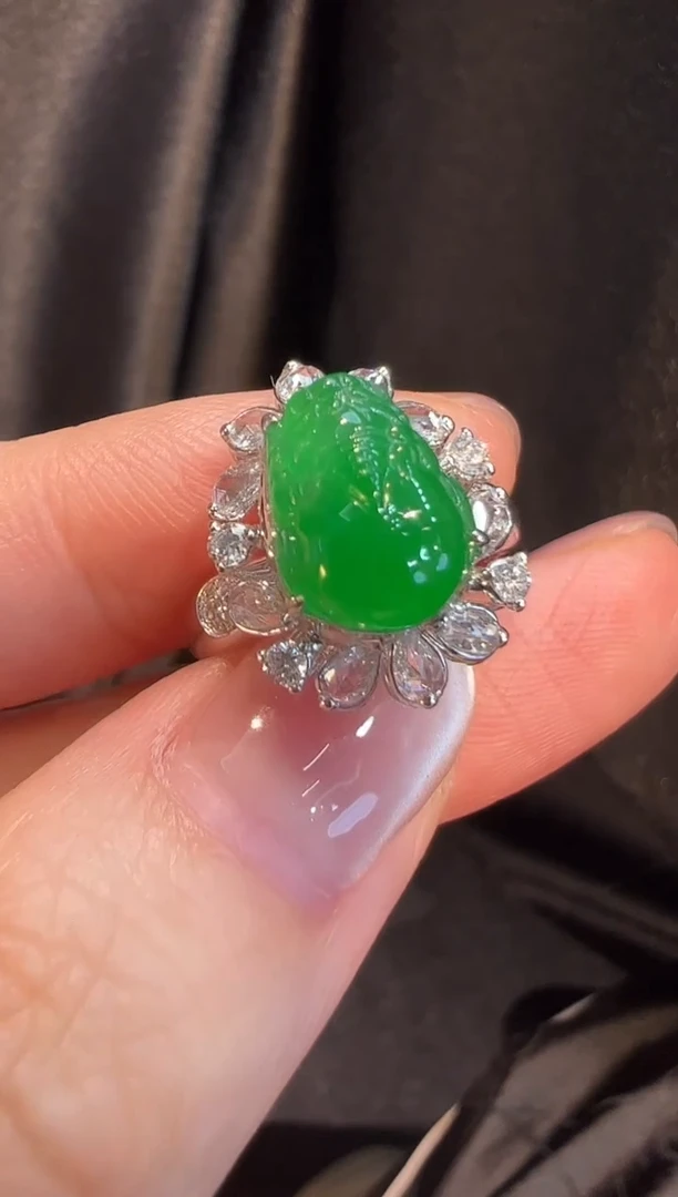 18K金镶嵌戒指翡翠L6戒指