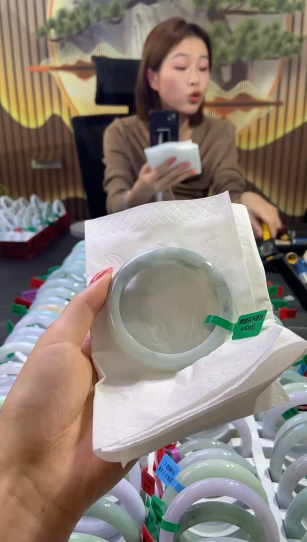 未镶嵌手镯翡翠0055899