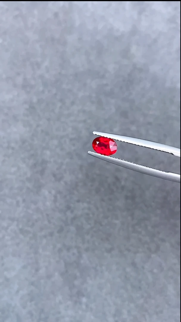 【闪购商品】红宝石裸石未镶嵌1.01克拉无烧鸽血红
