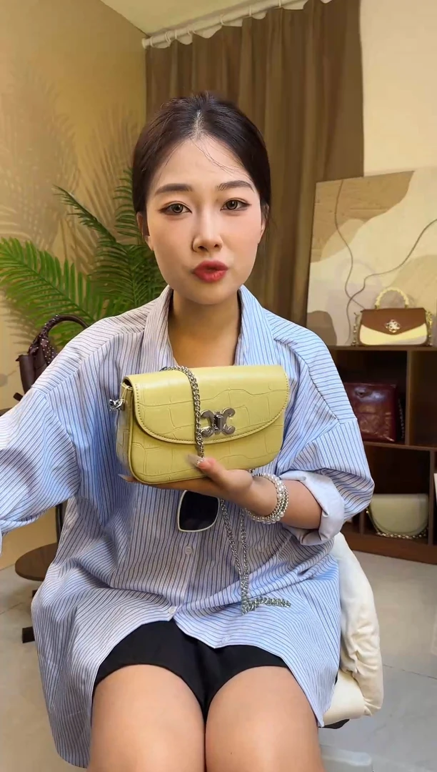 牛皮（革）小众轻奢气质女包