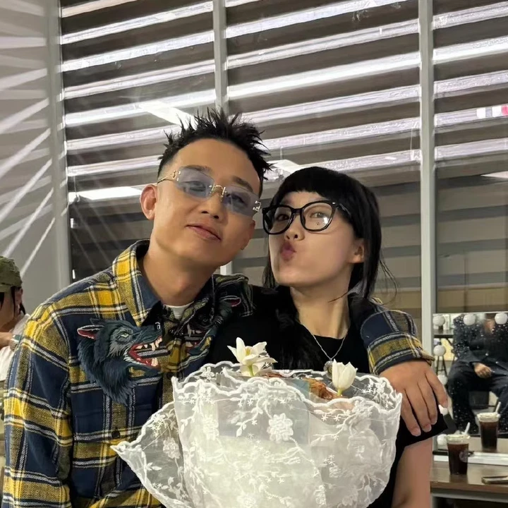 说唱梦工厂GAI周延同款眼镜男女百搭复古无框潮流墨镜嘻哈