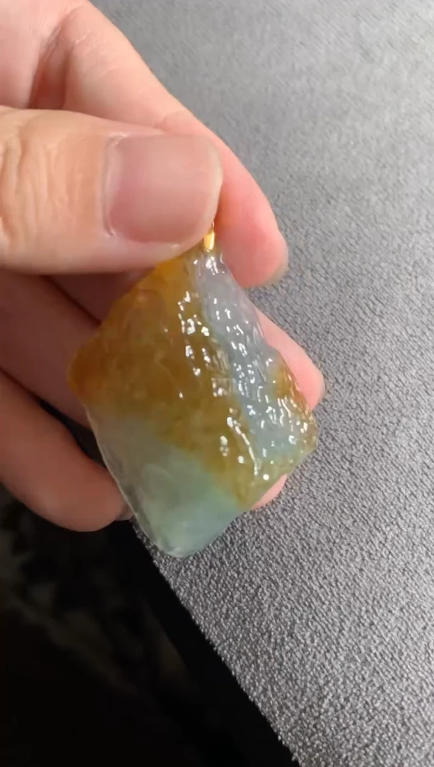 吊坠(不含链)18K金镶嵌翡翠吊坠