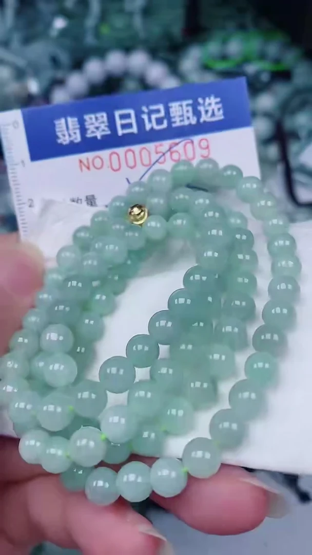 翡翠未镶嵌颈饰00005609