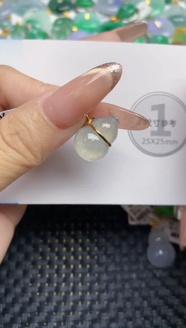 颈饰18K金镶嵌翡翠天然缅甸A货翡翠百元以上9元证书费自理