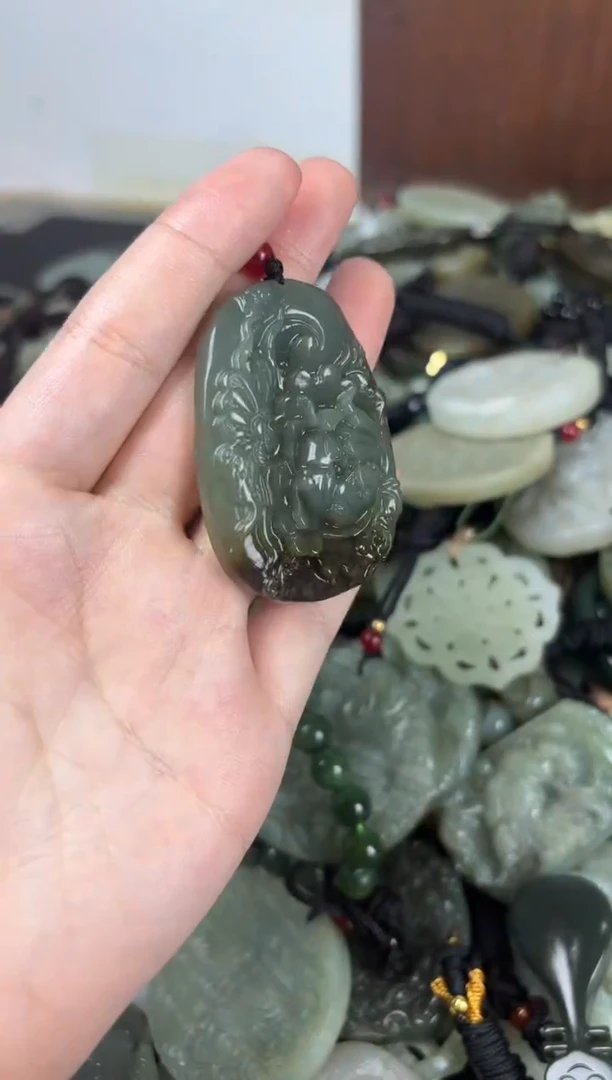 【闪购商品】和田玉颈饰未镶嵌1