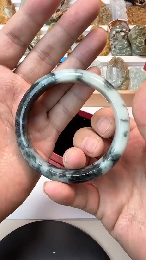 未镶嵌手镯翡翠风*天然翡翠