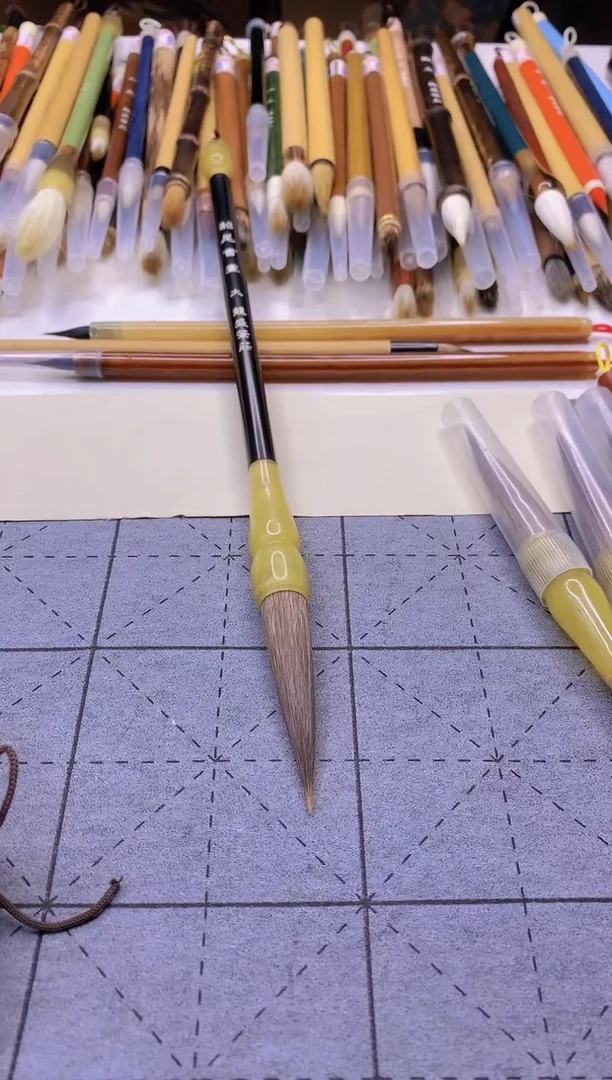 清库存   貂尾书画1支  出锋5.5cm