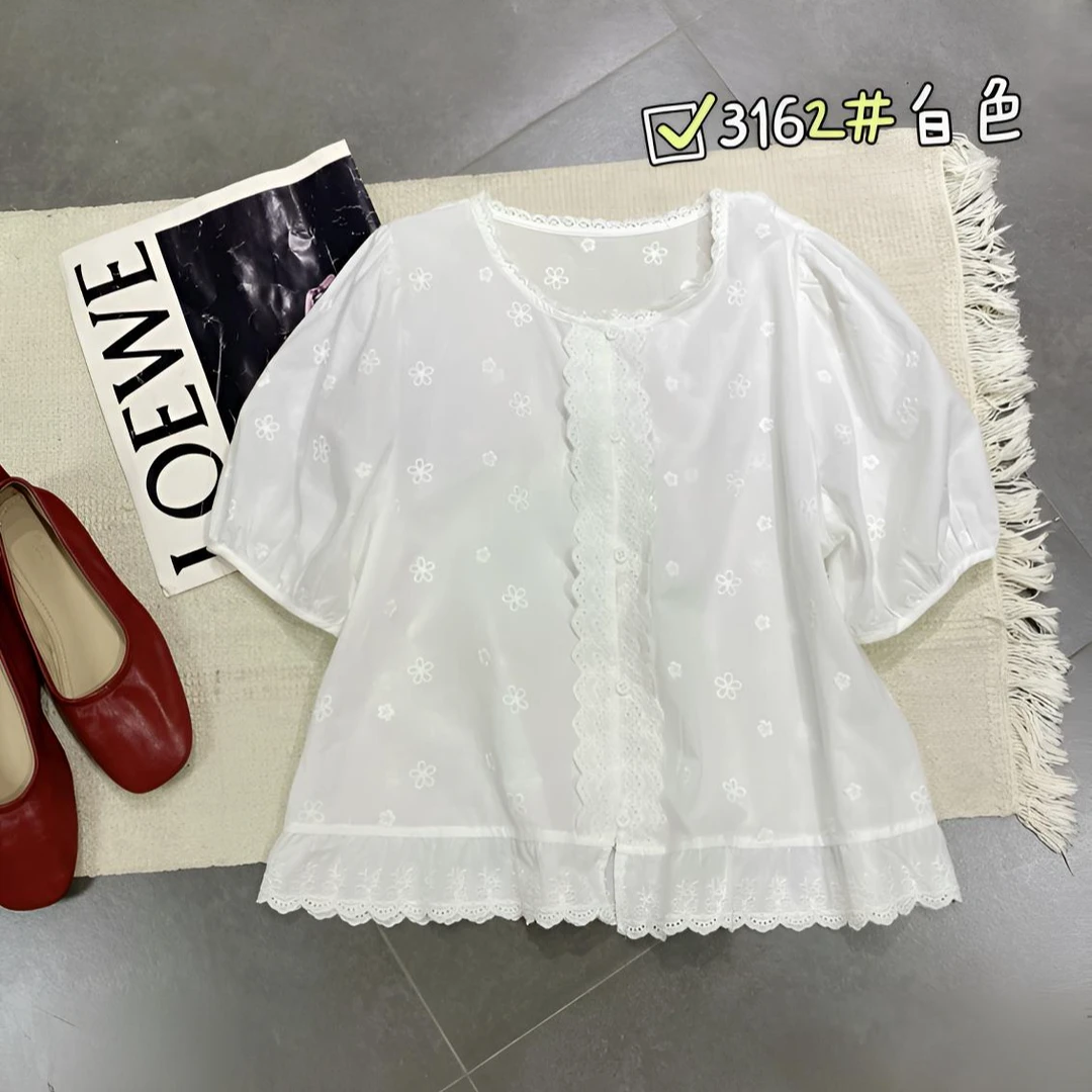 夏季宽松型女士夏季法式绣花衬衫绣花设计感风纯棉011