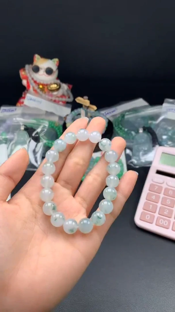 未镶嵌挂件翡翠35卡9.7