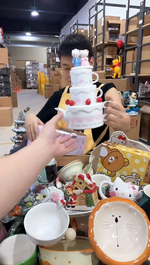 瓷片原盒kt猫结婚茶壶套组