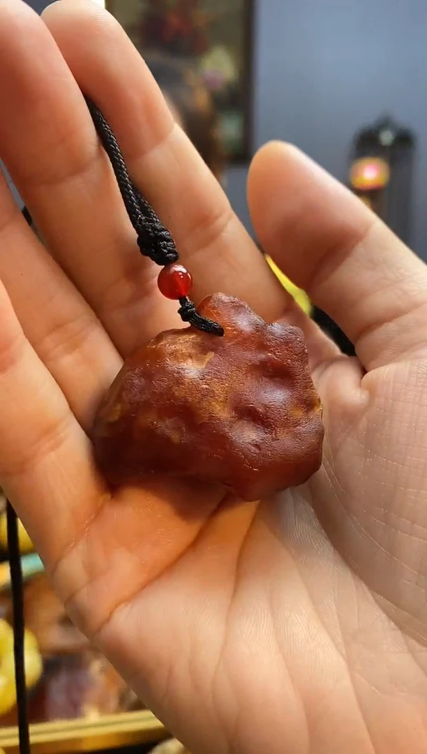 琥珀颈饰未镶嵌吊坠