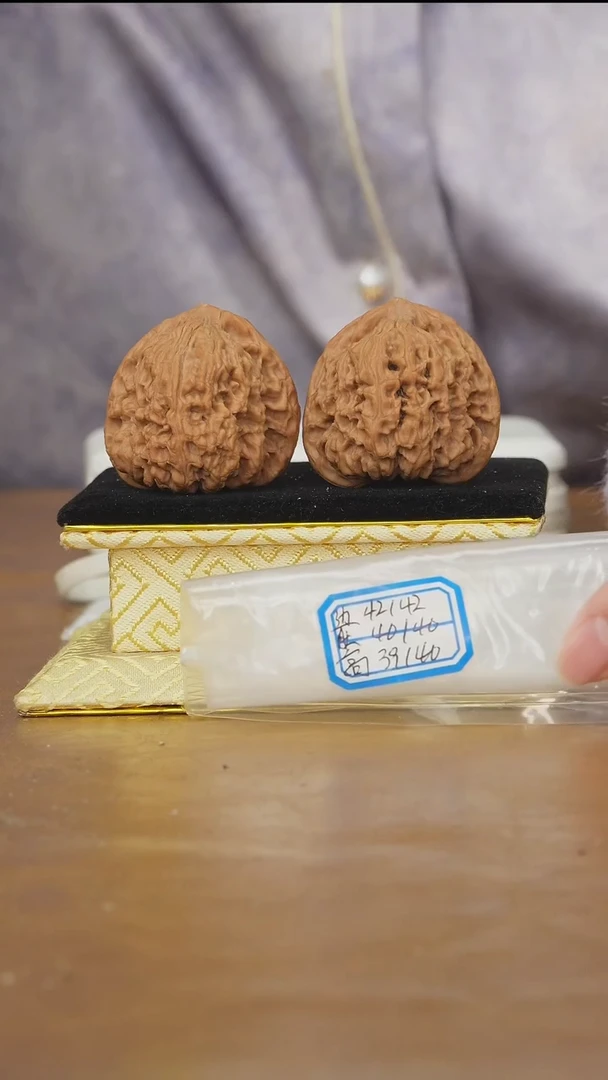 把件文玩核桃赵喜满南将石