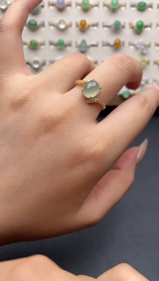 银S925镶嵌戒指翡翠一物一证一礼盒