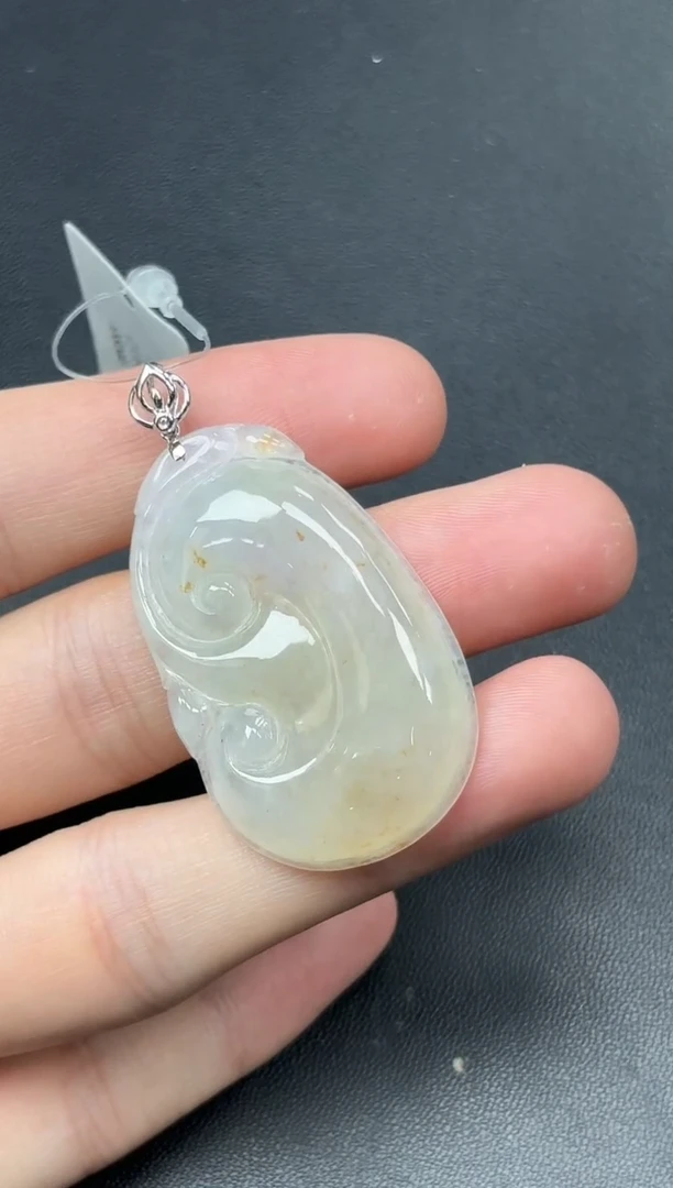 颈饰18K金镶嵌翡翠YM1344-1 如意