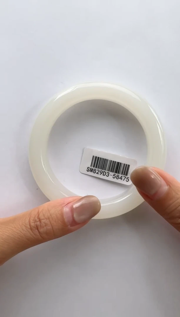 未镶嵌手镯和田玉55