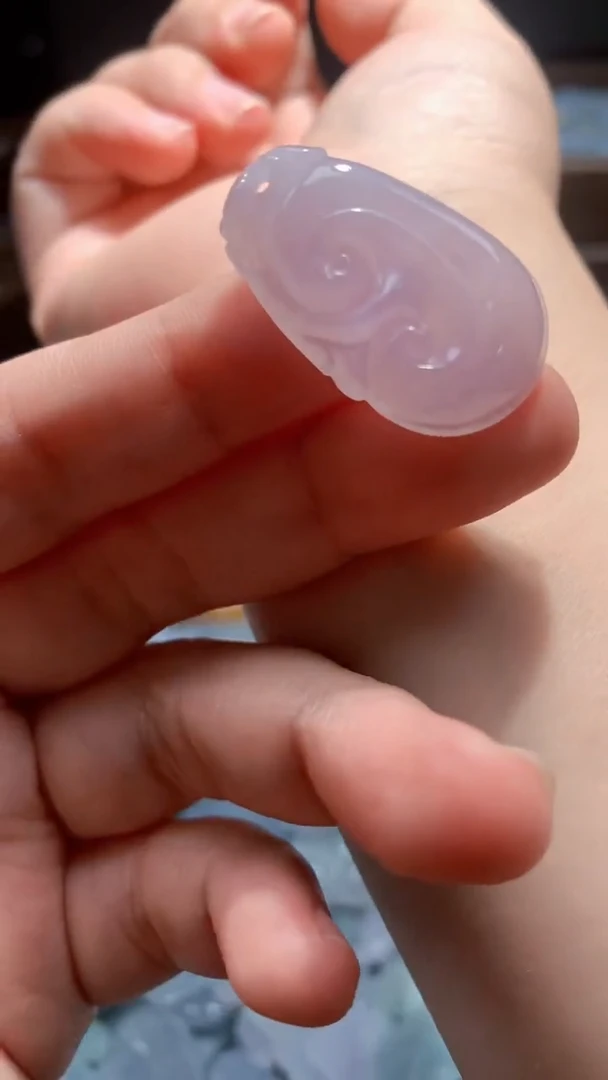 翡翠未镶嵌颈饰来*?翡翠A货（不含链）