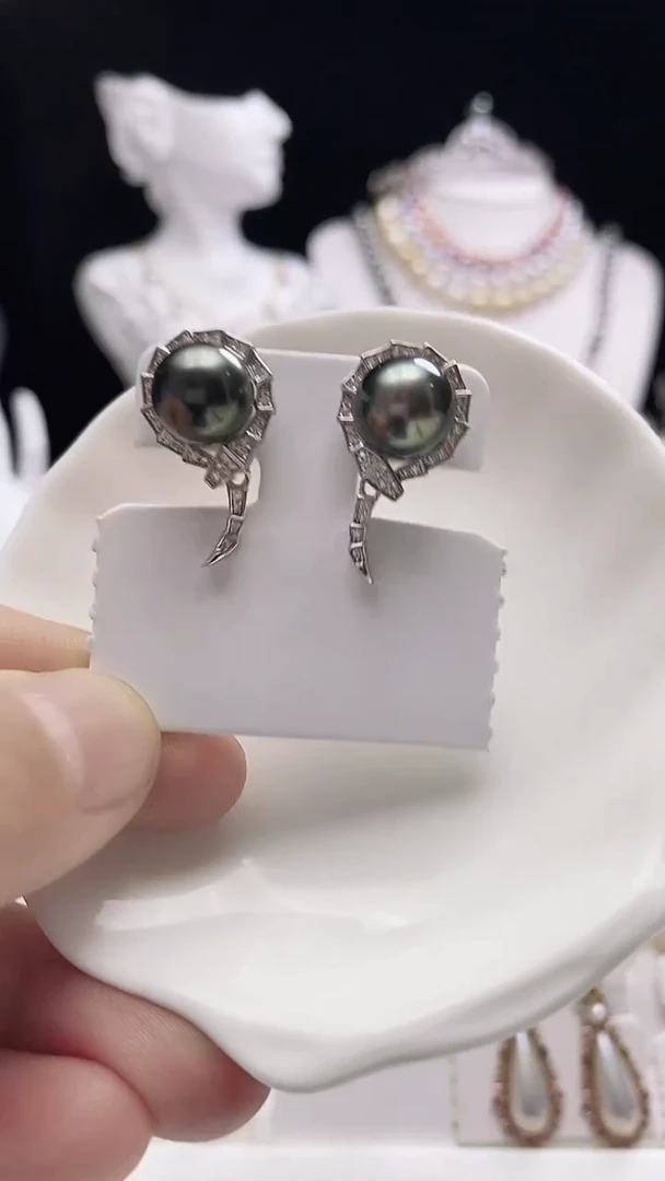 【闪购商品】海水珍珠耳饰银S925镶嵌大溪地珍珠耳饰