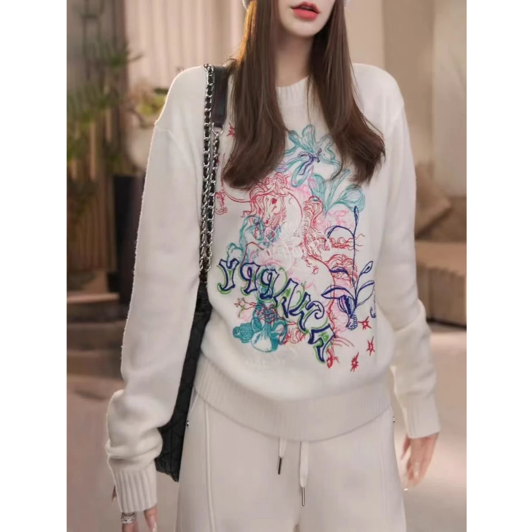 韩版刺绣加厚毛衣针织衫女2025冬季新款宽松高级洋气好看内搭上衣
