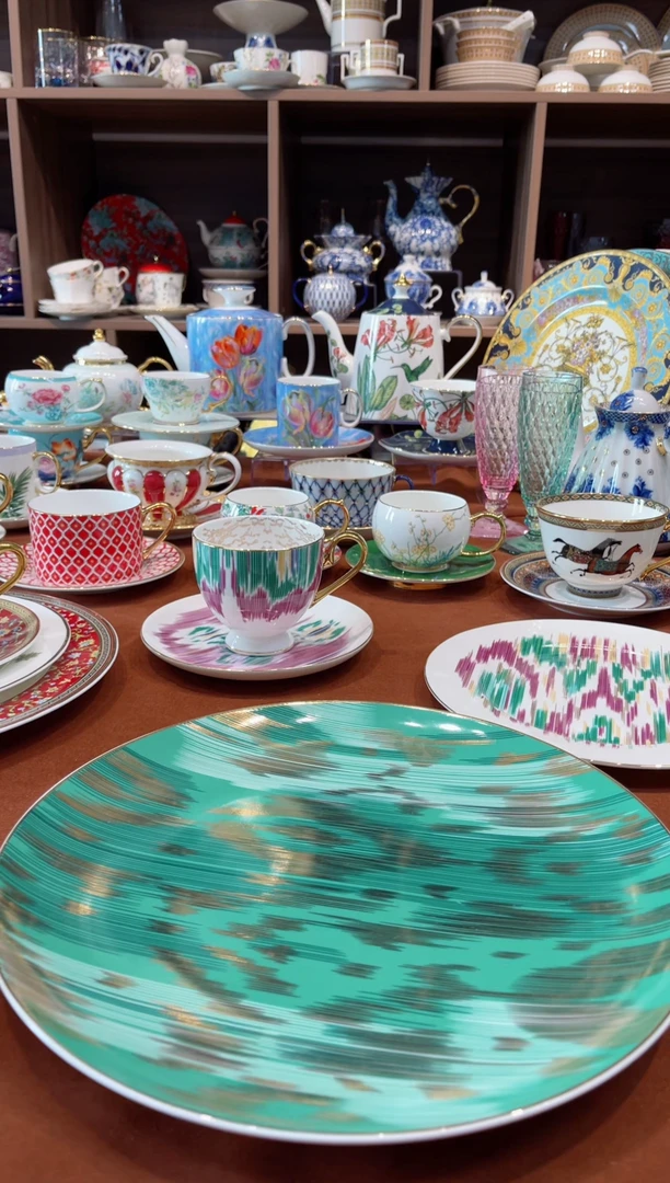 【闪购商品】瓷片伊卡大小盘·······