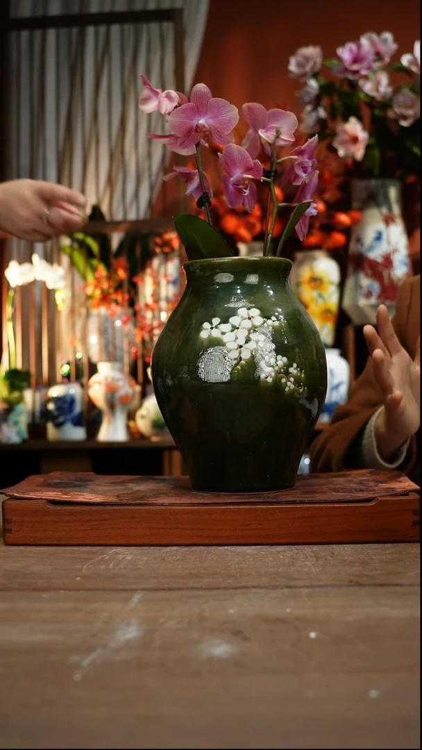 当代景德镇设计师釉下手绘陶瓷花瓶