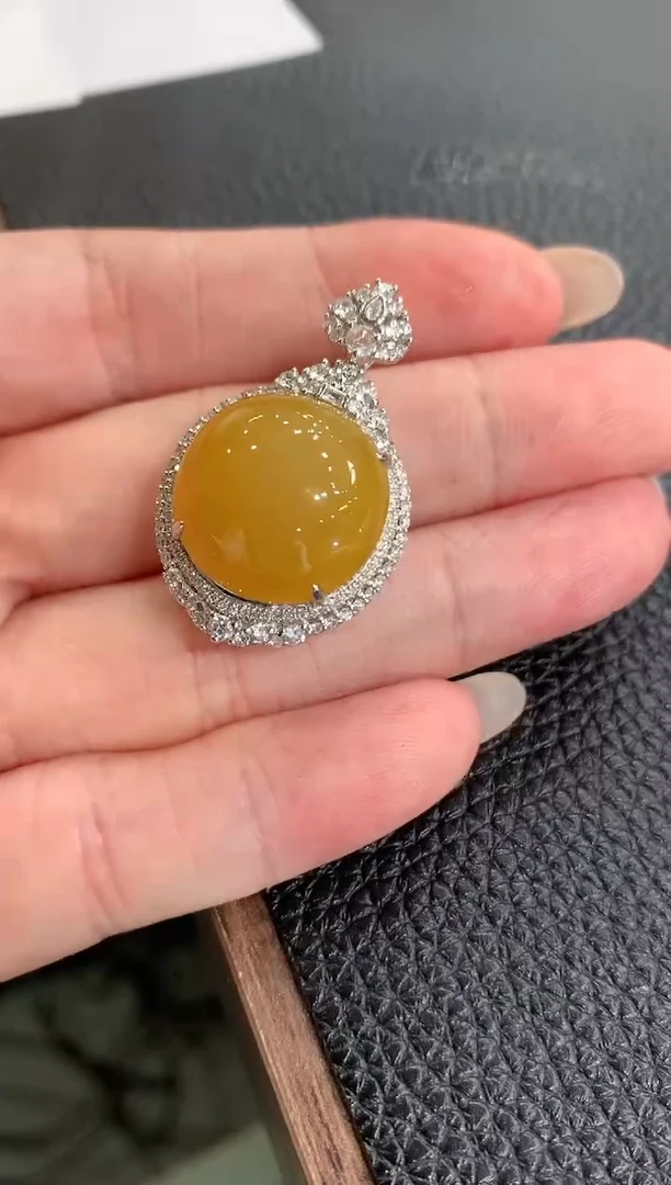 吊坠(不含链)18K金镶嵌翡翠C64