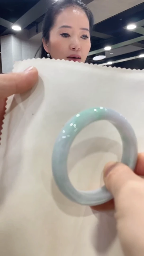 未镶嵌手镯翡翠60，104