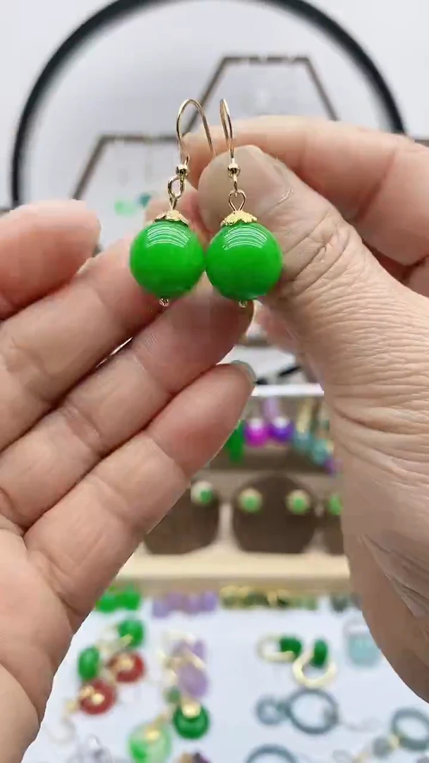 未镶嵌翡翠耳饰35