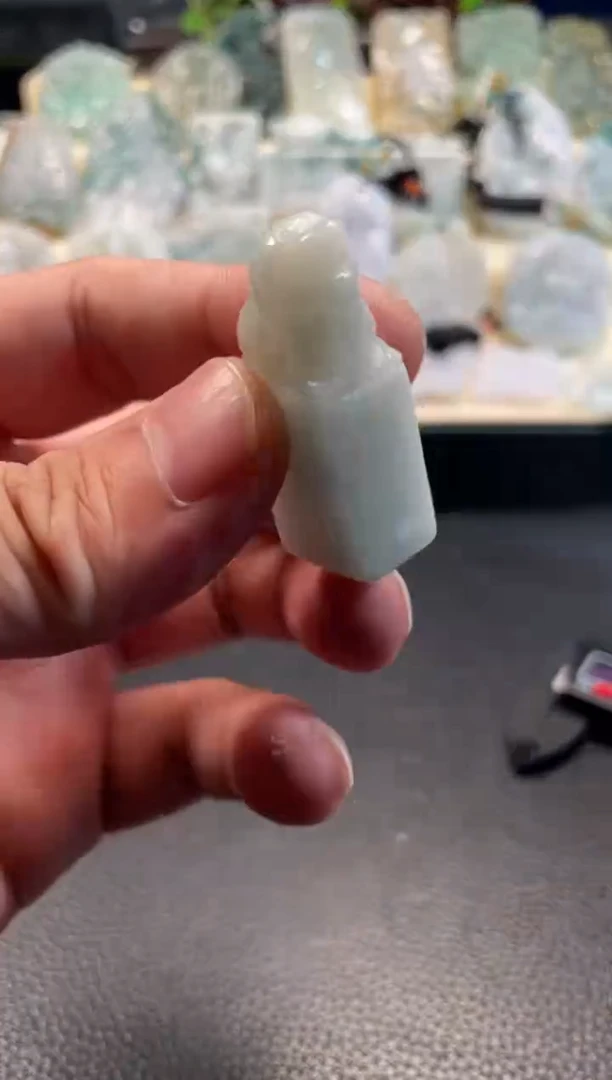 颈饰未镶嵌翡翠11/13/082