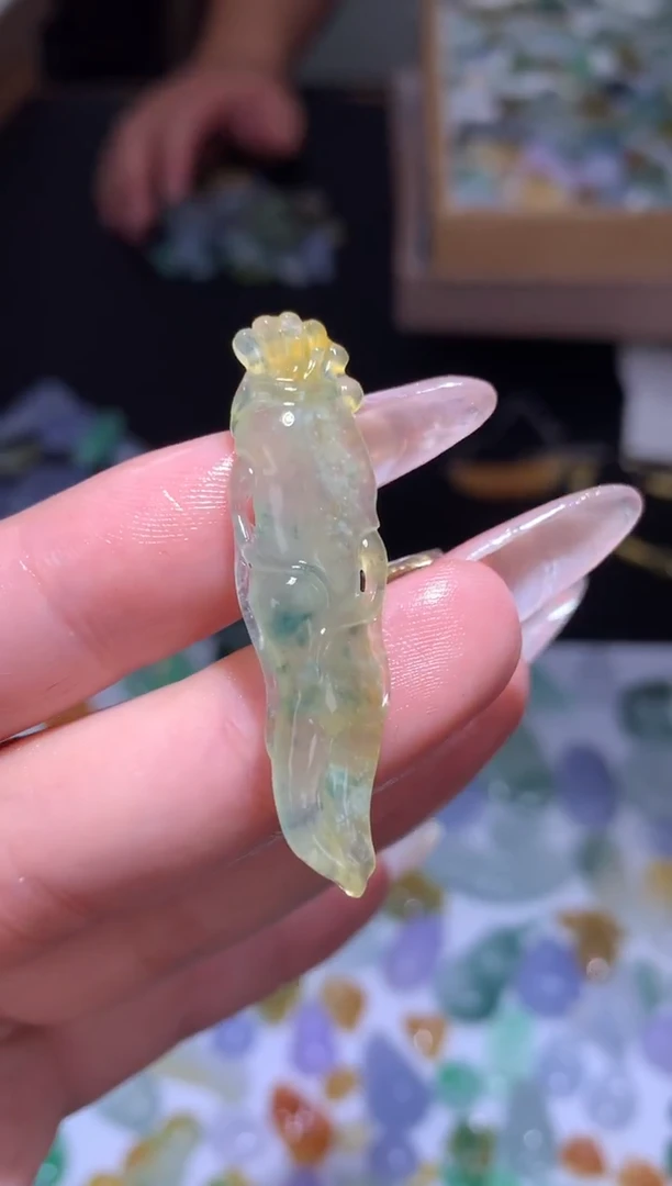 未镶嵌定制翡翠人参
