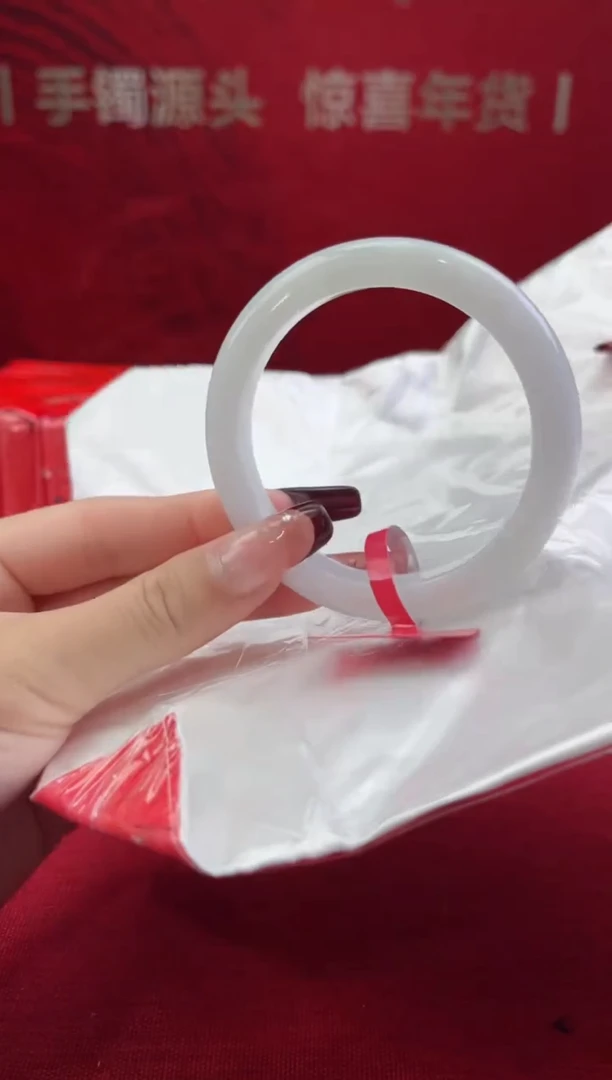 【闪购商品】翡翠手镯未镶嵌8翡翠手镯