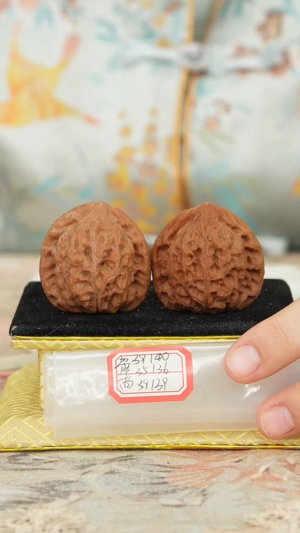 【闪购商品】文玩核桃把件非嫁接北京