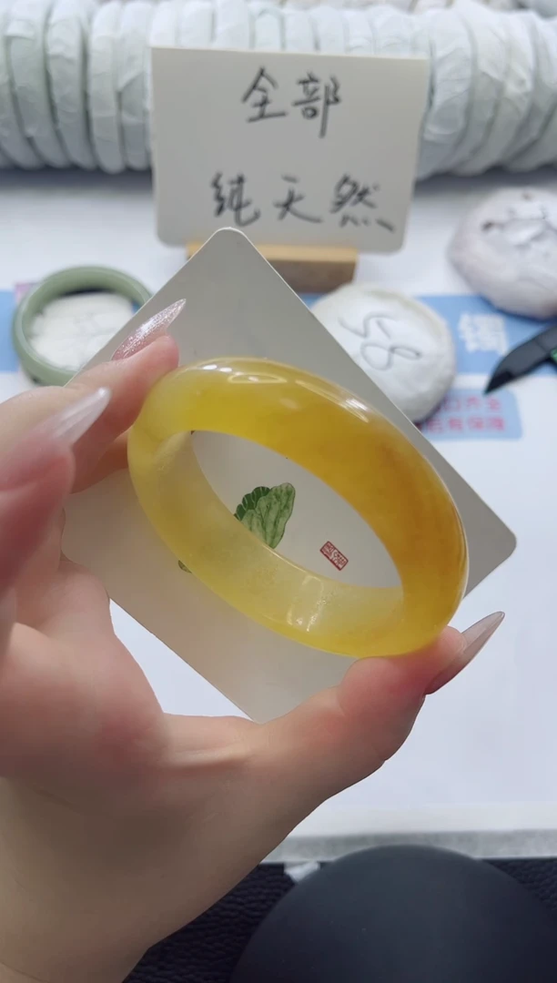 未镶嵌手镯石英质玉多样性发货C82