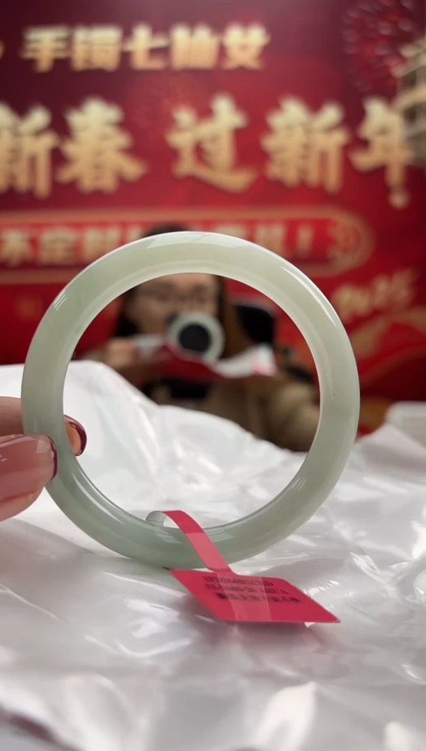 【闪购商品】翡翠手镯（圆镯）未镶嵌1手镯