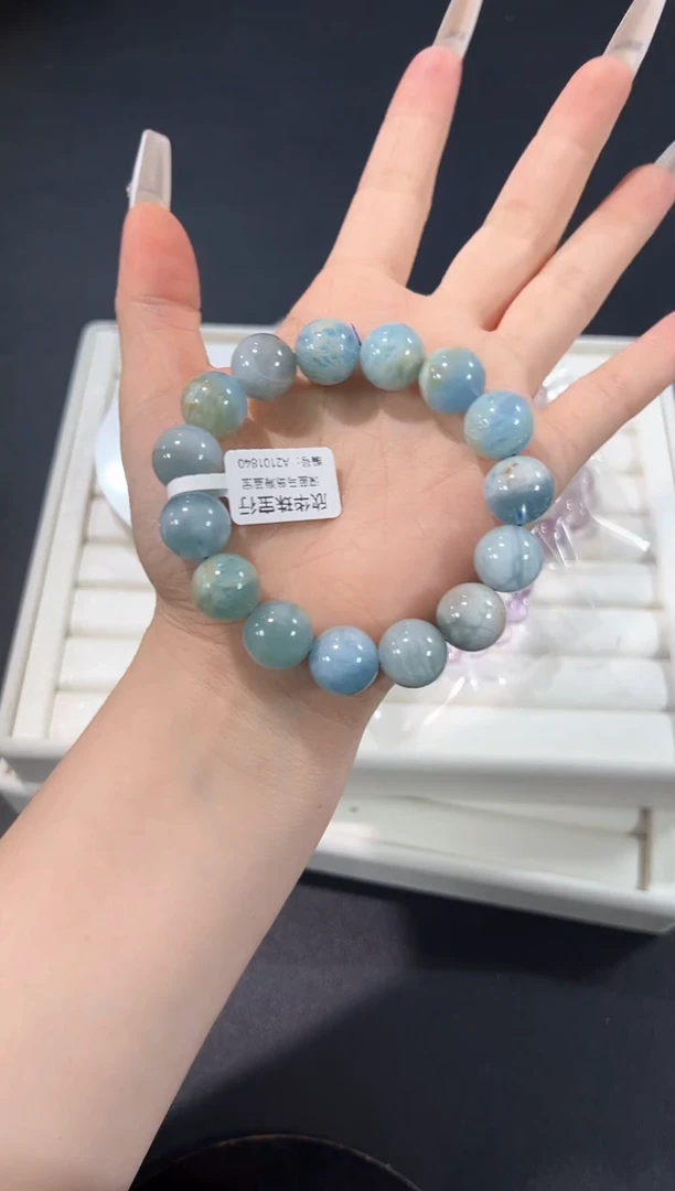 无无50d多样性发其一【1条】默认微瑕